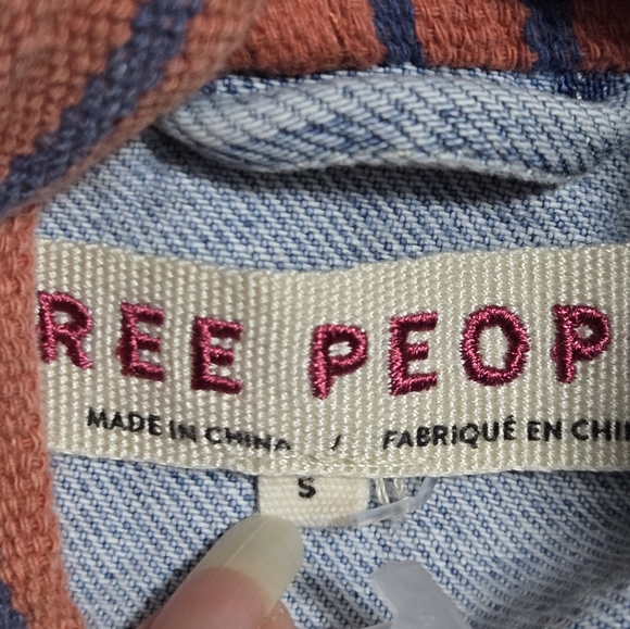 Free People Baja Hooded Denim Jacket Size S - Picture 3 of 10